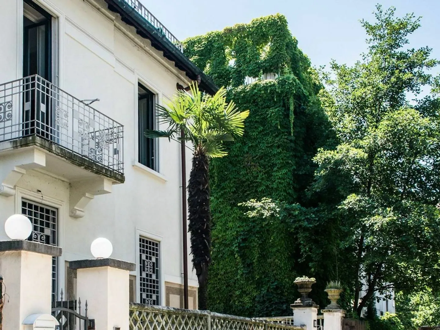 Hintown Charming Villa Milan